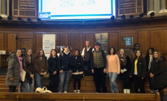 students at Art in Action trip